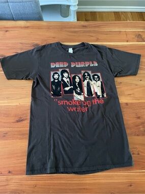 Deep Purple "Smoke on the Water" Graphic Tee